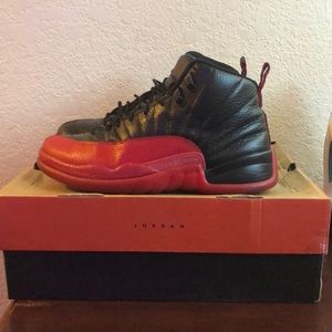 Jordan 12 FLU GAME